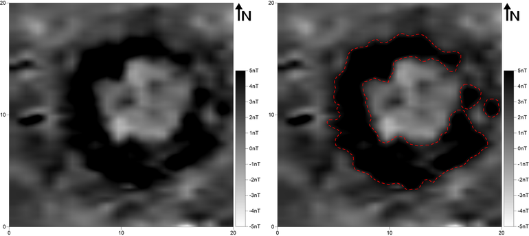 Obraz wynikowy pomiarów magnetometrycznych kurhanu nr 72 na stanowisku Komarów (gradientometr Bartington Fluxgate Grad 601-1; poligon pomiarowy: 20 × 20 m, gęstość próbkowania na rozstaw transektów: 0,25 x 1,0 m, interpolowana do 0,25 x 0,5m; realne wartości pola magnetycznego skompresowane w skali szarości do zakresu -5 – +5nT) (po lewej). Obraz wynikowy pomiarów magnetometrycznych kurhany nr 72 na stanowisku Komarów z zaznaczonymi anomaliami opisywanymi w tekście (po prawej)