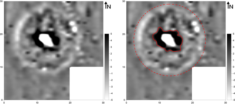 Kryłos-Tyndyk. Obraz wynikowy pomiarów magnetometrycznych kurhanu nr 52 na stanowisku Kryłos (gradientometr Bartington Fluxgate Grad 601-1; poligon pomiarowy: 10,0 × 10,0 m, gęstość próbkowania na rozstaw transektów: 0,25 × 1,0 m, interpolowana do 0,25 × 0,5 m; realne wartości pola magnetycznego skompresowane w skali szarości do zakresu -5 – +5nT) (po lewej). Obraz wynikowy pomiarów magnetometrycznych kurhanu nr 52 na stanowisku Kryłos z zaznaczonymi anomaliami opisywanymi w tekście (po prawej).